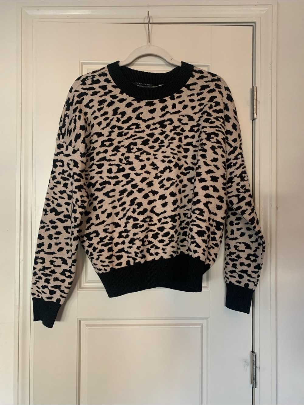 NWT Tahari Black and Cream Leopard Crewneck Sweater